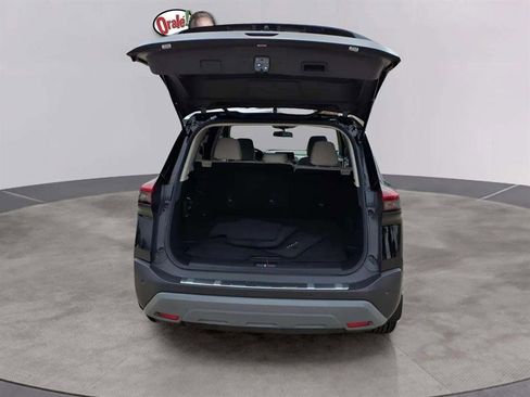 Used 2023 Nissan Rogue SV image 20