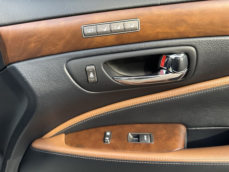 Used 2012 Lexus LS 460 w/ Sport Pkg RWD image 45