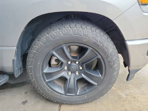 Used 2020 RAM 1500 Big Horn image 12