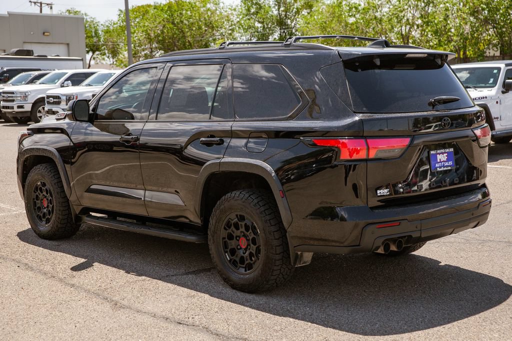 Used 2024 Toyota Sequoia TRD Pro AWD/4WD image 7