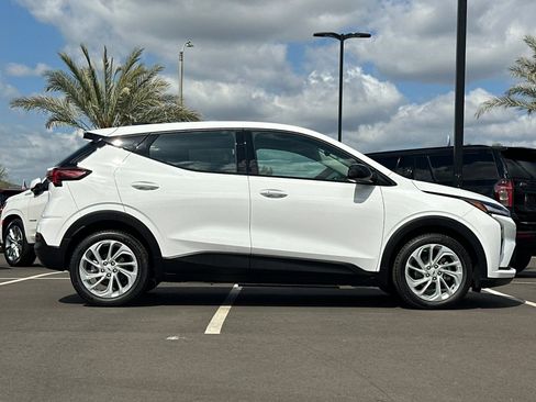 New 2027 Chevrolet Bolt LT w/ Comfort Package FWD image 3