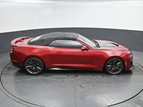 Used 2021 Chevrolet Camaro ZL1 image 36
