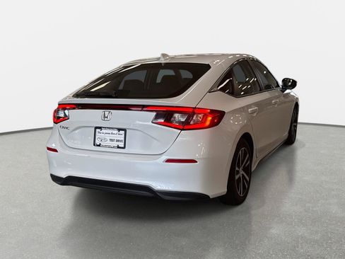 Used 2024 Honda Civic LX image 5