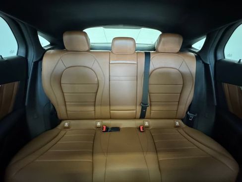 Used 2021 Mercedes-Benz GLC 300 4MATIC Coupe image 7