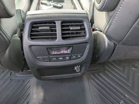 Used 2021 Honda Pilot Special Edition image 32