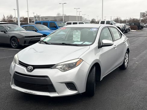 Used 2016 Toyota Corolla LE image 7