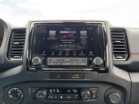 Used 2023 Nissan Frontier PRO-4X w/ Technology Package AWD/4WD image 33