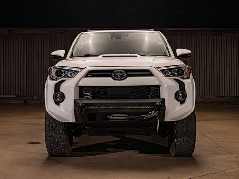 Used 2023 Toyota 4Runner TRD Off-Road Premium w/ Moonroof Package AWD/4WD image 2