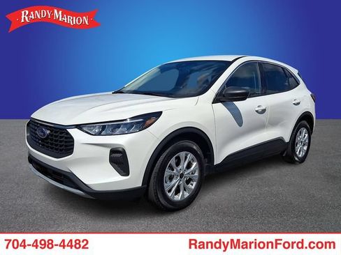 Used 2023 Ford Escape Active FWD image 1