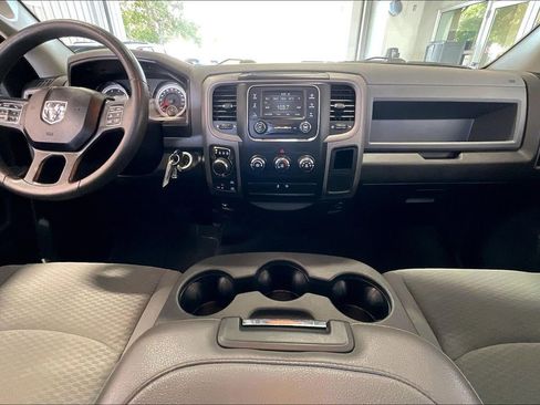 Used 2019 RAM 1500 Express w/ Wheel & Sound Group AWD/4WD image 6