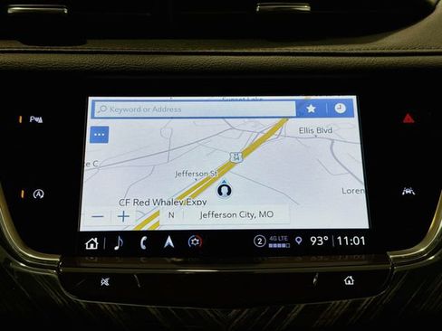 Certified 2024 Cadillac XT6 Premium Luxury w/ LPO, Floor Liner Package AWD/4WD image 12