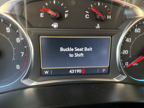 Used 2023 Chevrolet Traverse LT FWD image 8
