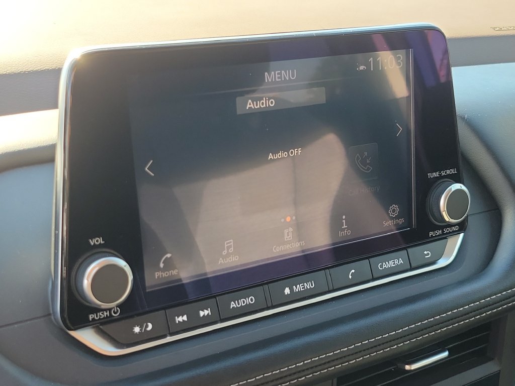 Certified 2023 Nissan Rogue SV FWD image 25
