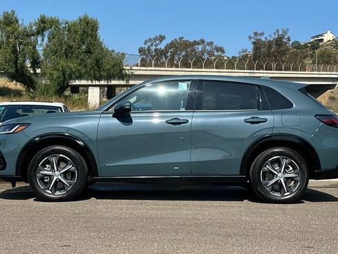 Certified 2024 Honda HR-V EX-L image 9