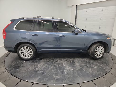 Used 2019 Volvo XC90 T6 Momentum w/ Advanced Package image 11