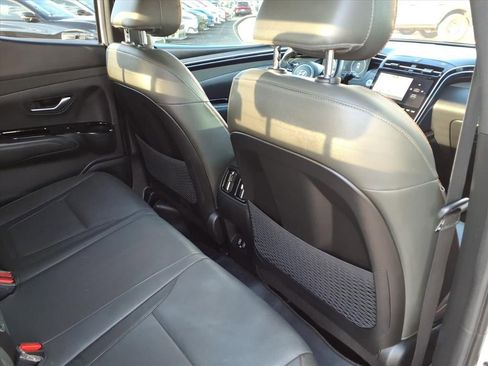 Used 2023 Hyundai Santa Cruz Limited image 13