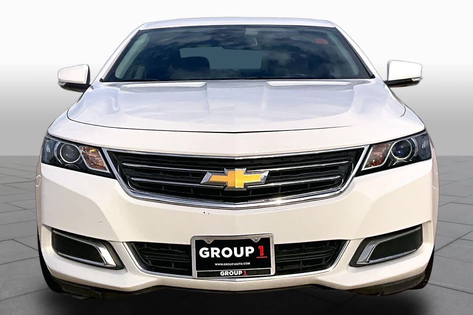Used 2017 Chevrolet Impala LT w/ Leather Package FWD image 4