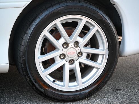 Used 1997 Chevrolet Camaro Z28 image 34