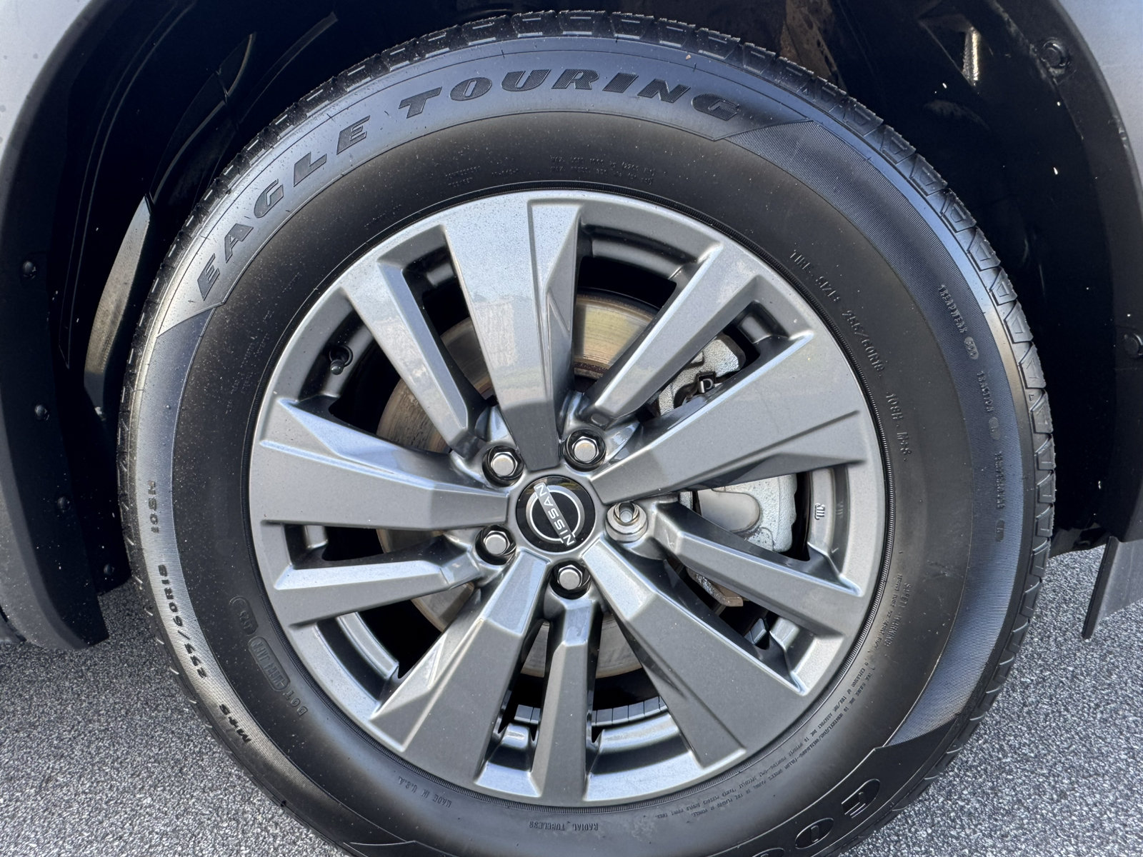 Used 2024 Nissan Pathfinder SV AWD/4WD image 14