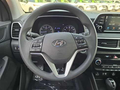 Used 2020 Hyundai Tucson SEL FWD image 17