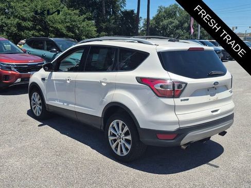 Used 2017 Ford Escape Titanium AWD/4WD image 6