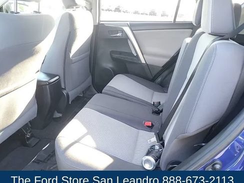 Used 2014 Toyota RAV4 XLE FWD image 10