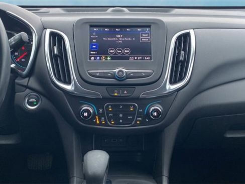 Used 2023 Chevrolet Equinox LT image 10