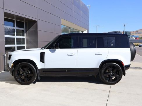Certified 2023 Land Rover Defender 110 Carpathian Edition AWD/4WD image 11