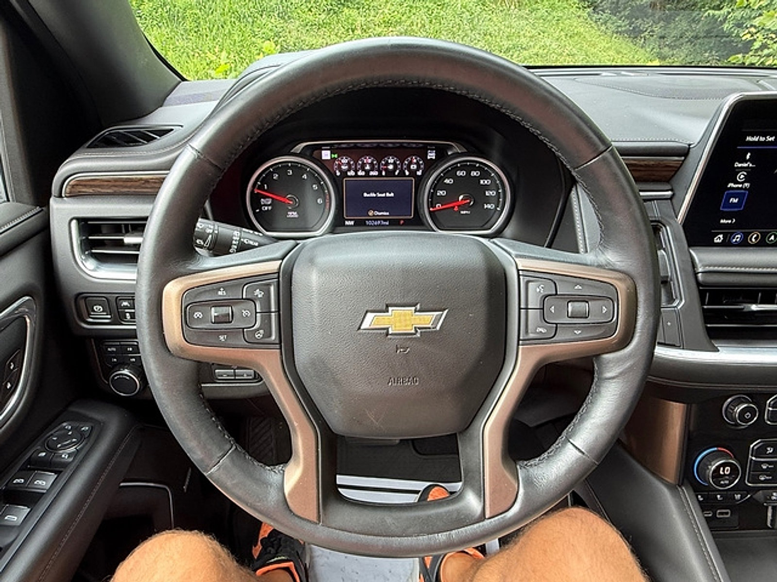 Used 2021 Chevrolet Tahoe High Country w/ Premium Package AWD/4WD image 28