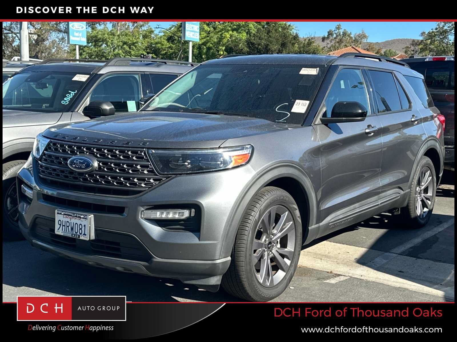 Used 2023 Ford Explorer XLT w/ Equipment Group 202A RWD image 1
