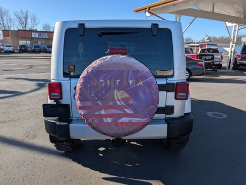 Used 2011 Jeep Wrangler Unlimited 70th Anniversary w/ Dual Top Group image 6