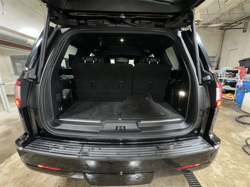 Used 2018 Lincoln Navigator Premiere image 21