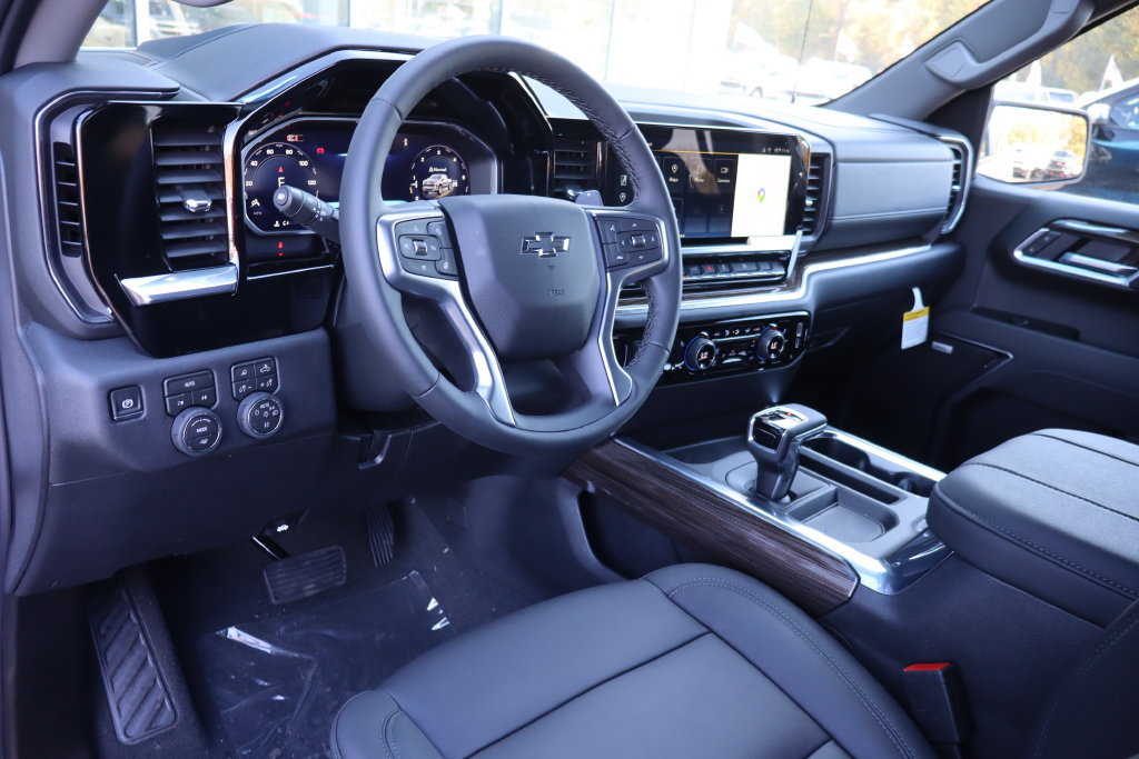 New 2026 Chevrolet Silverado 1500 RST AWD/4WD image 6