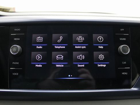 Used 2022 Volkswagen Taos SE image 45