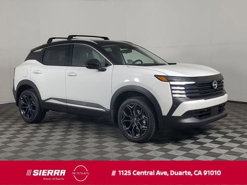 New 2026 Nissan Kicks SR image 1