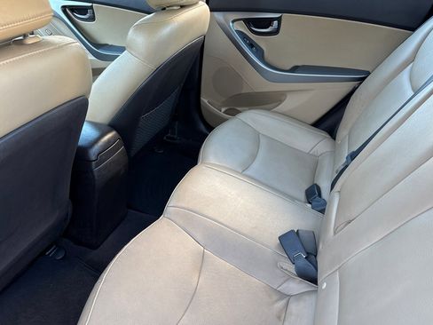 Used 2012 Hyundai Elantra Limited w/ Technology Pkg 5 image 12