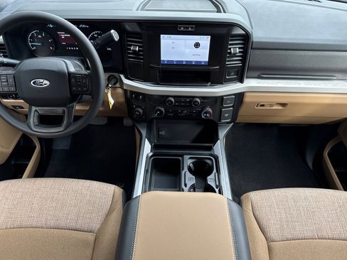 New 2025 Ford F250 XLT image 12