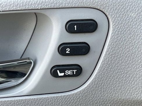 Used 2017 Honda Pilot Touring image 27