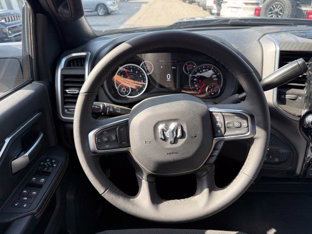 Used 2026 RAM 2500 Big Horn AWD/4WD image 16
