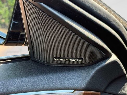 Used 2015 Mercedes-Benz E 350 4MATIC Sedan image 25