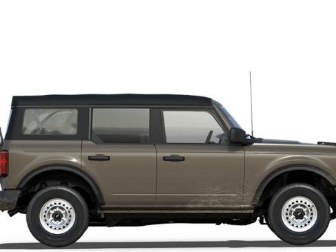 New 2025 Ford Bronco 4-Door image 30