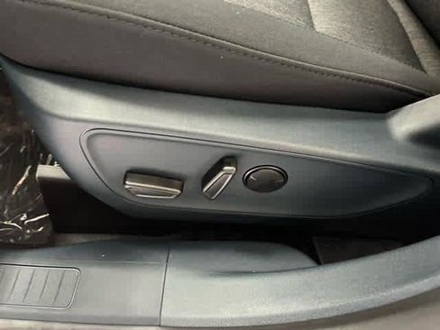 New 2025 Ford Maverick XLT w/ XLT Luxury Package image 15