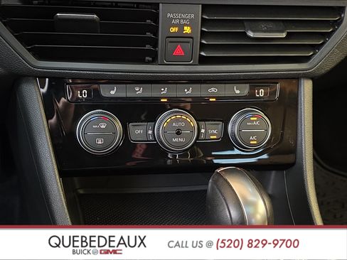 Used 2019 Volkswagen Jetta SEL FWD image 20