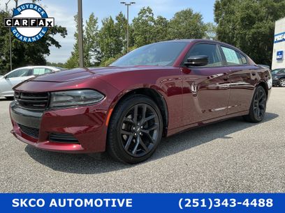 Used 2020 Dodge Charger SXT w/ Blacktop Package