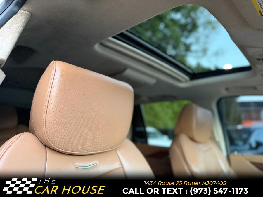 Used 2016 Cadillac Escalade Platinum AWD/4WD image 25