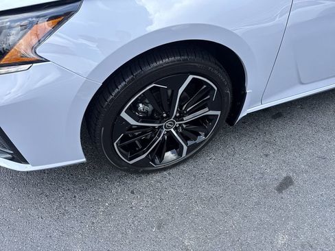 New 2025 Nissan Altima 2.5 SR image 20