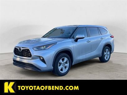 Certified 2023 Toyota Highlander LE