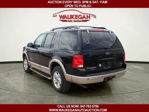 Used 2005 Ford Explorer Eddie Bauer AWD/4WD image 4