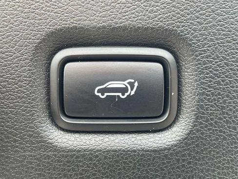 Used 2020 Hyundai Santa Fe Limited FWD image 13
