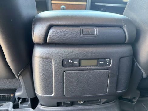 Used 2021 Nissan Armada SL RWD image 11